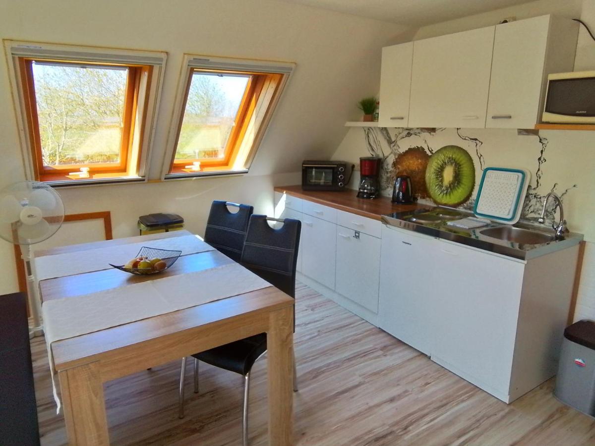 Appartamento Haus Im Wind Putbus Esterno foto